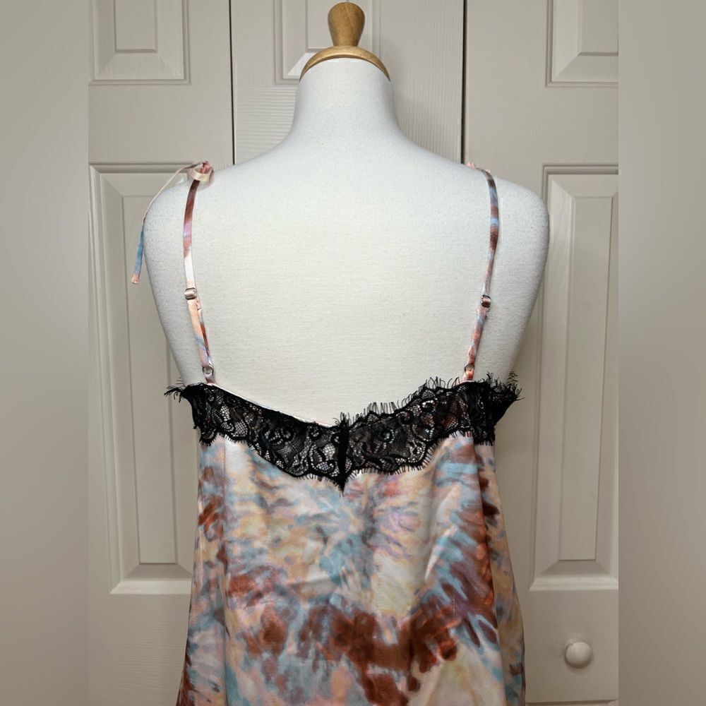NWT Kenzie + Francesca’s tie dye lace dress size large - Picture 6 of 7